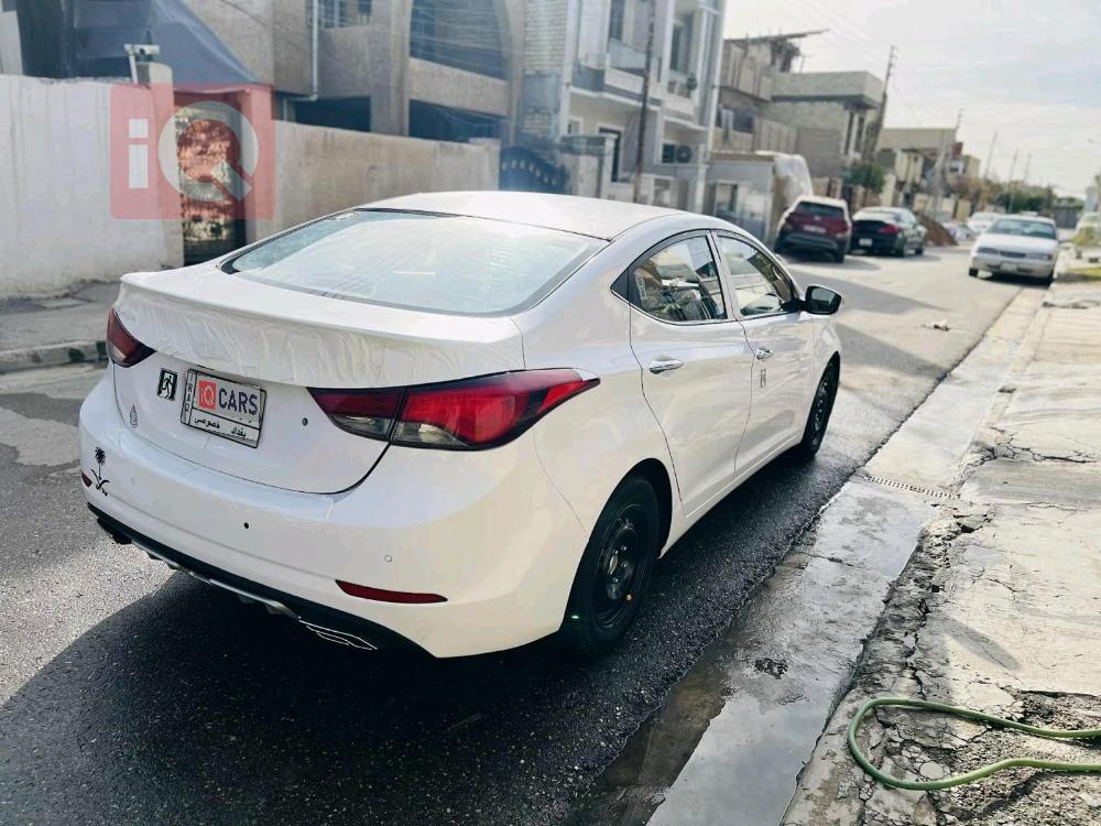 هيونداي النترا